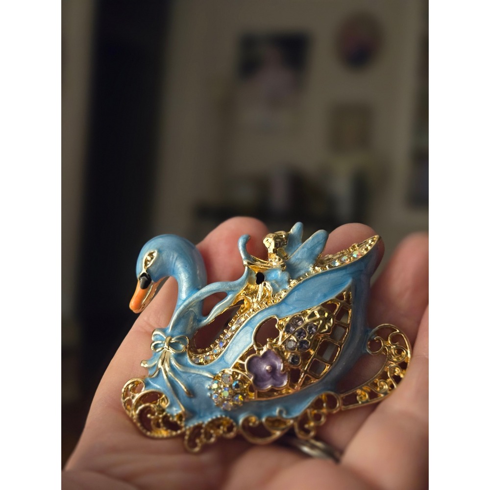 Kirks Folly Style Blue Swan Sleigh Brooch